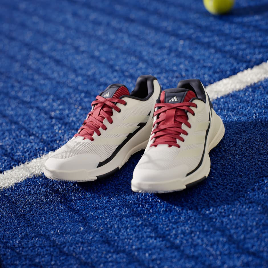 Adidas Crazyquick LS naisten kenkä päältä