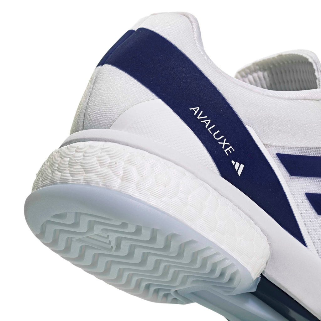 Adidas Avaluxe naisten kenkä yksityiskohta