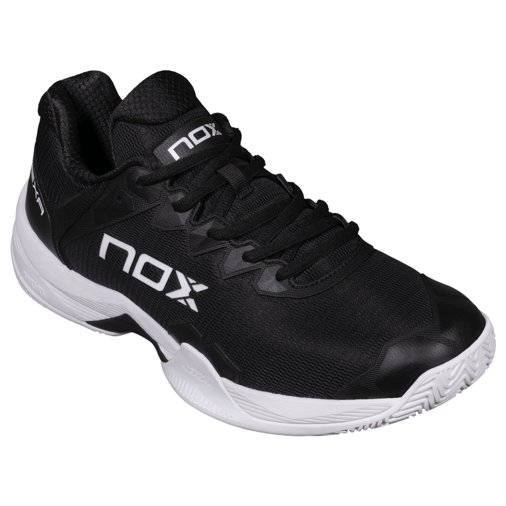 NOX ML10 Hexa Black / White padelkenkä sivulta