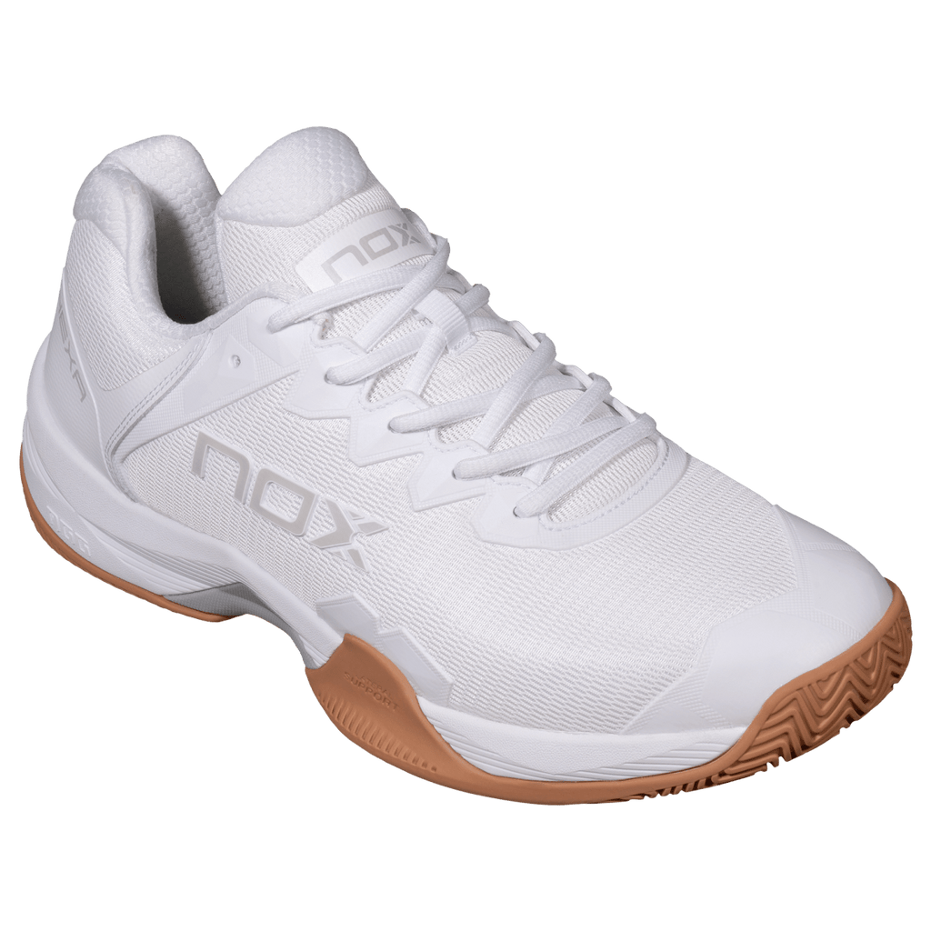 NOX ML10 Hexa White / Gum Rubber padelkenkä sivulta
