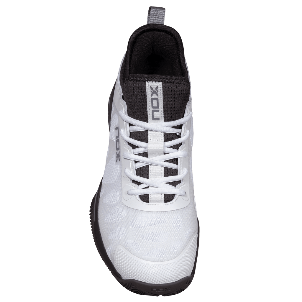NOX Nerbo White / Raven padelkenkä päältä