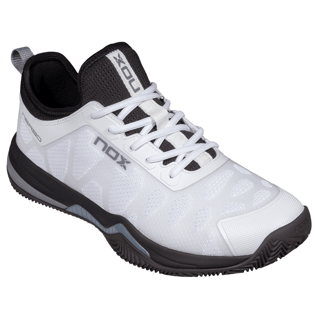 NOX Nerbo White / Raven padelkenkä sivulta
