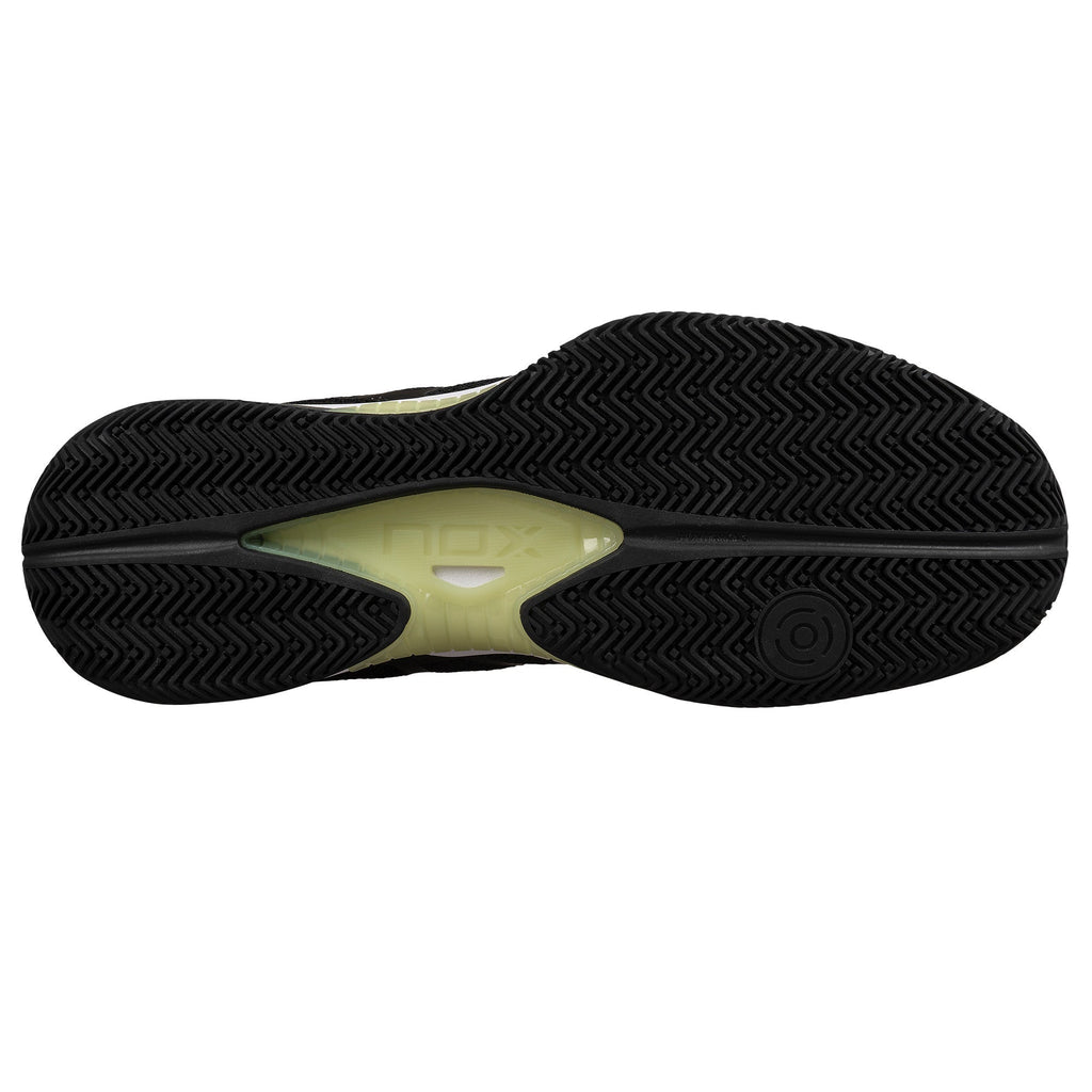 NOX Lux Nerbo Black / Soft Lime padelkenkä päältä
